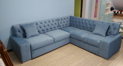 Перетяжка углового дивана на дому.  Колчаново