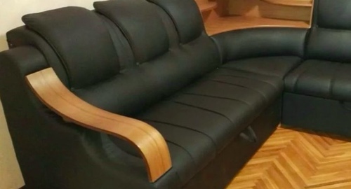 Перетяжка кожаного дивана. Колчаново