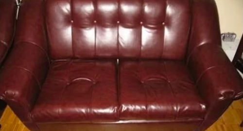 Обивка дивана кожей. Колчаново